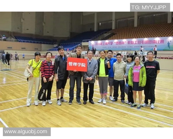 西安羽毛球队与广州羽毛球队赛后状态分析与复盘探讨