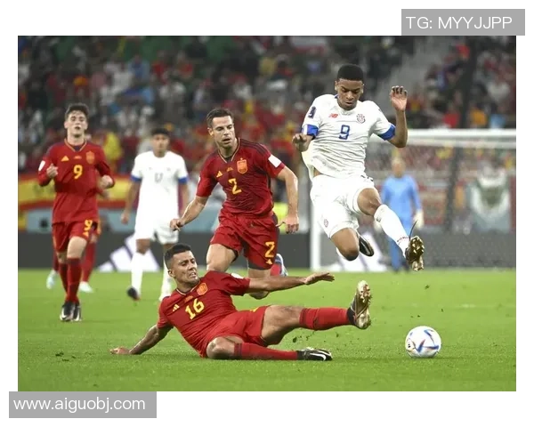 西班牙足球明星中最帅的那些人你知道吗他们的魅力与风采令人难以忘怀 西班牙足球明星中最帅的那些人你知道吗他们的魅力与风采令人难以忘怀