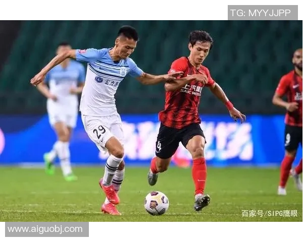 赛后复盘:广州足球队与北京足球队精彩配合分析与战术探讨 赛后复盘:广州足球队与北京足球队精彩配合分析与战术探讨