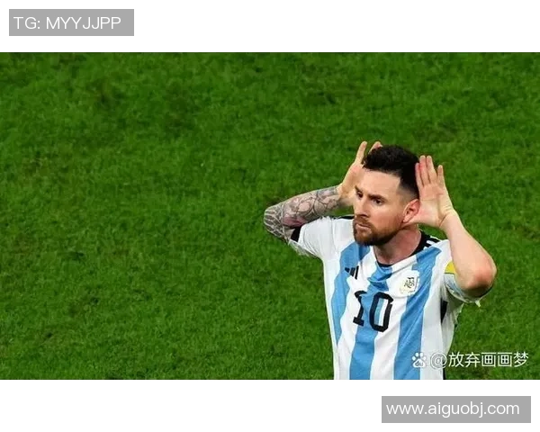 韩国足球明星风采展现球场上的英雄与魅力瞬间 韩国足球明星风采展现球场上的英雄与魅力瞬间